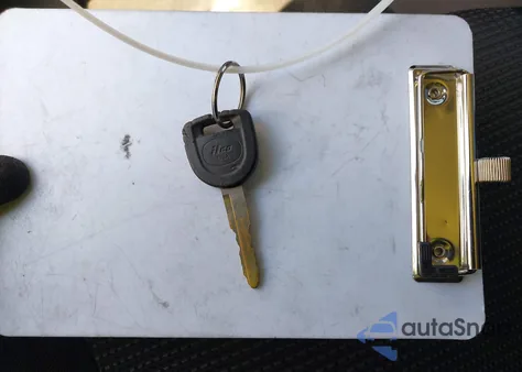 2013 Mazda Mazda3 I Sv из США, поврежденный, VIN JM1BL1TF2D1733477